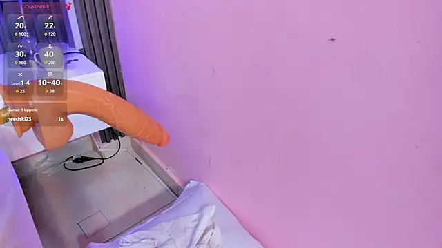 แชท XXX สดของ lia_sucker