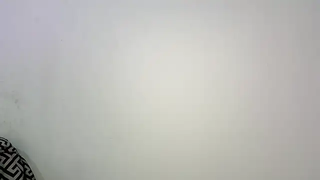_peachyboy XXX чат на живо