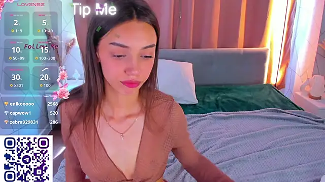 Tiffany-Grace's Live XXX Chat