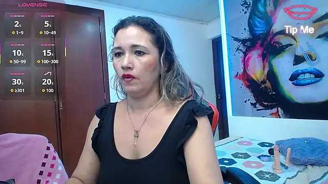 Czat XXX na żywo – noelia_milf19
