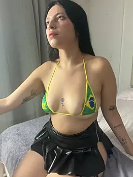 Miel_rousse élő XXX-chatje