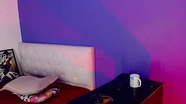 دردشة Angel_foxc13 الجنسية المباشرة