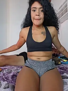 Chat XXX en directo de Dominik_Alondra