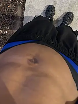 chrisbigyn Show in webcam