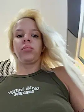 Chat XXX ao vivo de LikaCat