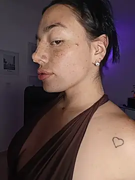 Онлайн чат XXX helena_smith