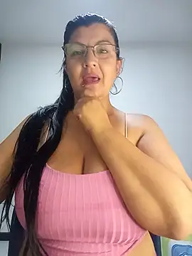Chat +18 de CelesteAlvarez1989 ao vivo