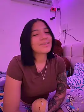 sienacros' Live XXX Chat