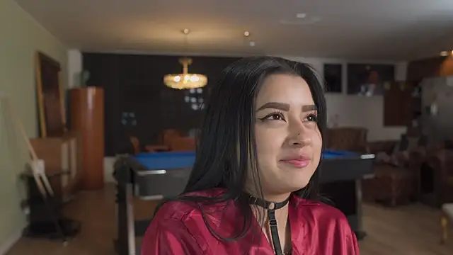 Emilyy05_ 라이브 XXX 채팅