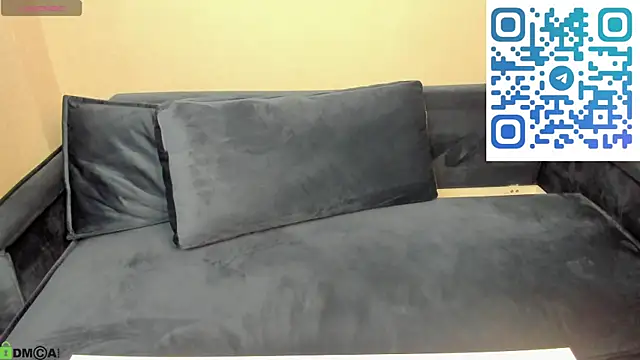 Crystal-Lace Live XXX-chat