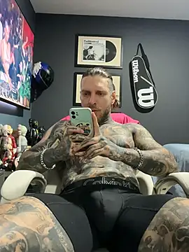 ThomasHells Live XXX Chat