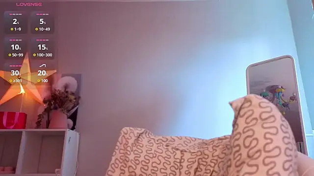 دردشة SmolCutie الجنسية المباشرة