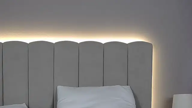EvaBlunsh_'s Live XXX Chat