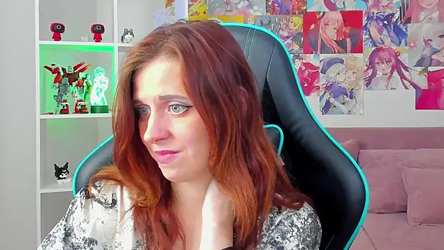 FreyaVeys XXX чат на живо