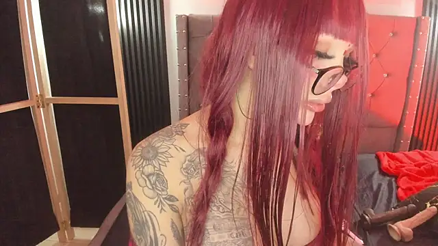Scarbadgirl_ Live XXX-chat