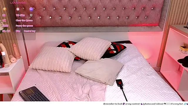 Chatroom XXX en direct de Connor_Kings