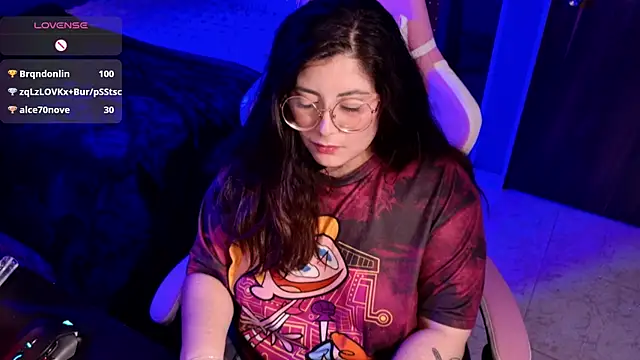 Azamy-12's Live XXX Chat