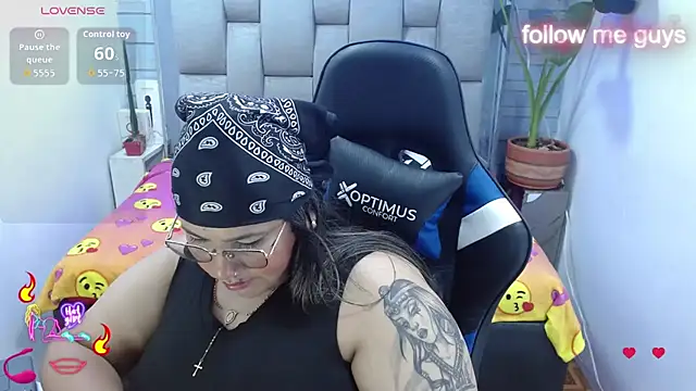 evelin_zaens Chat XXX live