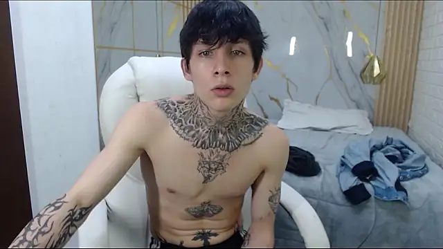 Cry_thereal XXX чат на живо