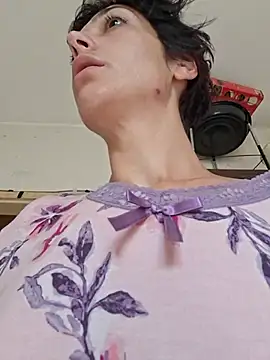 Wild_Witch লাইভ XXX চ্যাট