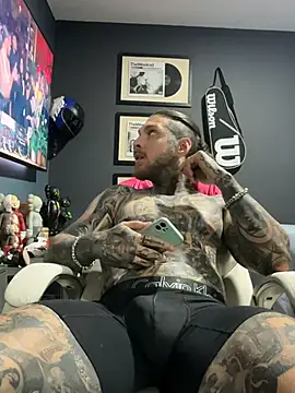 ThomasHellsn Live XXX chat