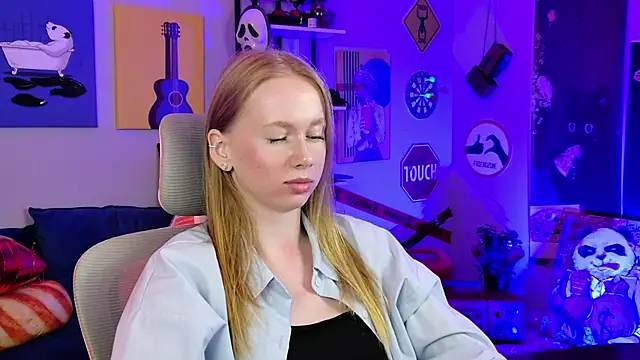 Chat +18 de BellaRosewood ao vivo