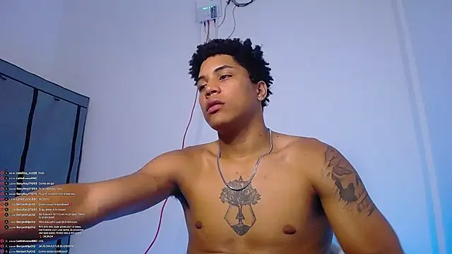 Онлайн чат XXX LatinEvanoBBC
