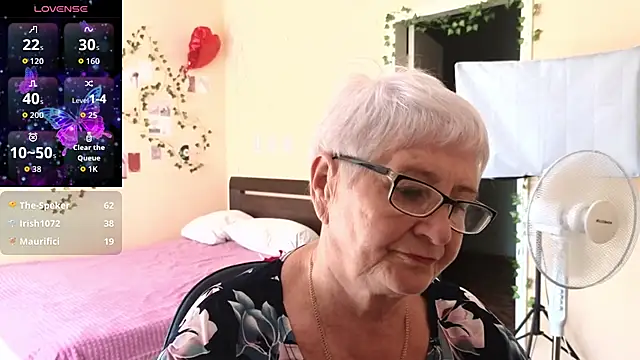 Sandra_Snowflake: онлайн-секс-чат