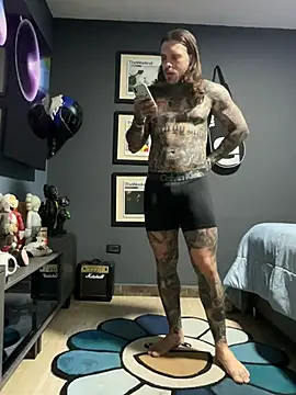 ThomasHells Live XXX Chat
