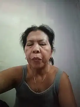 Chat XXX en directo de TropicalFlower