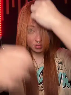 izyzys_baker's Live XXX Chat