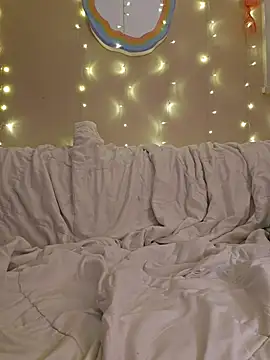 צ'אט XXX בשידור חי של xLilyAngelx