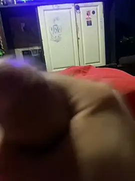 XxTheBoyBigPenisxX's Webcam Show