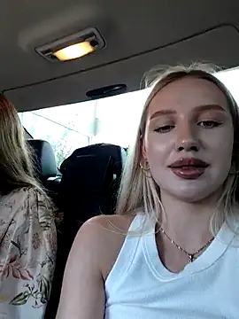 caressyourself's Webcam Show