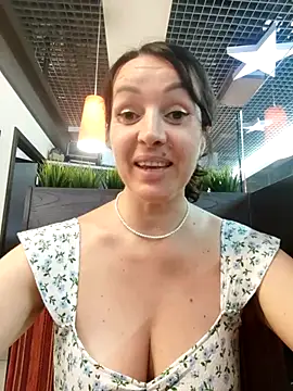 EvaXOAir's Live XXX Chat