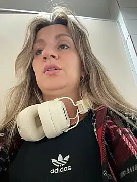 EvvaMur Live XXX Chat