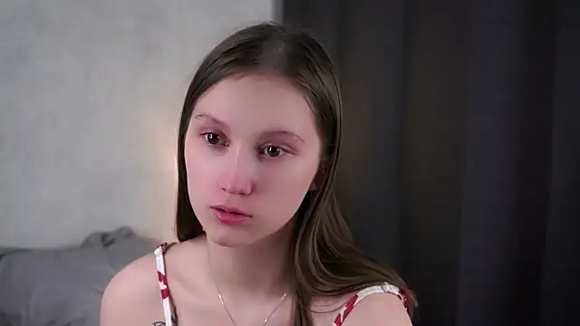 MelaniSeiver: онлайн-секс-чат