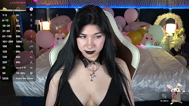 EmilyCandyy 现场XXX聊天