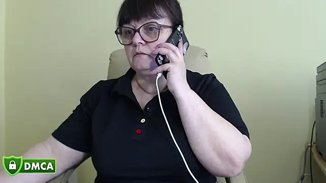 BrandiOhNight live XXX chat