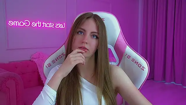 Chat XXX ao vivo de SofiaSarvains
