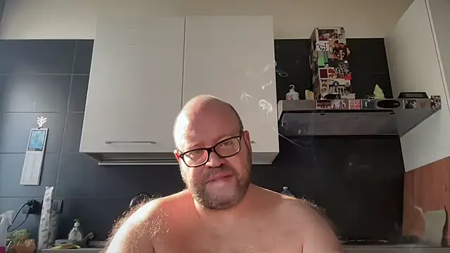 Chat +18 de theitalianbear ao vivo