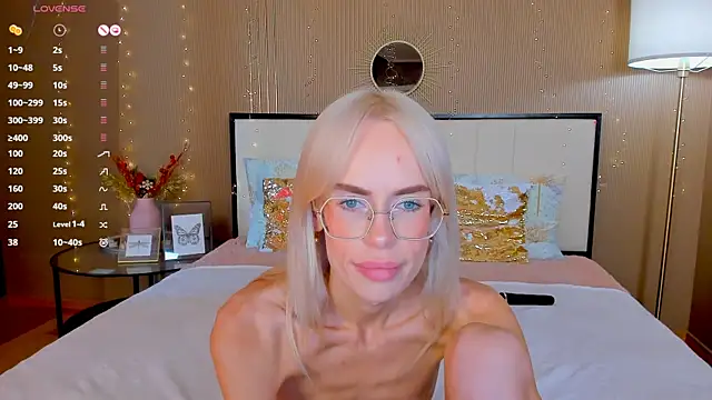 bellatip's Live XXX Chat