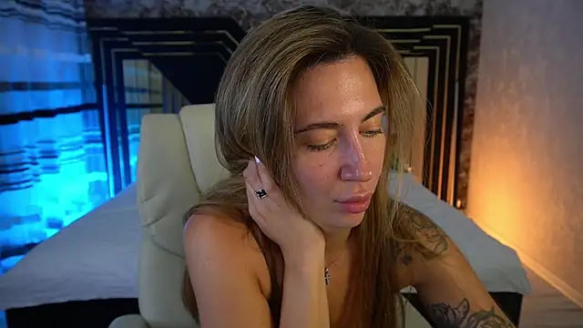KateShanny's Live XXX Chat