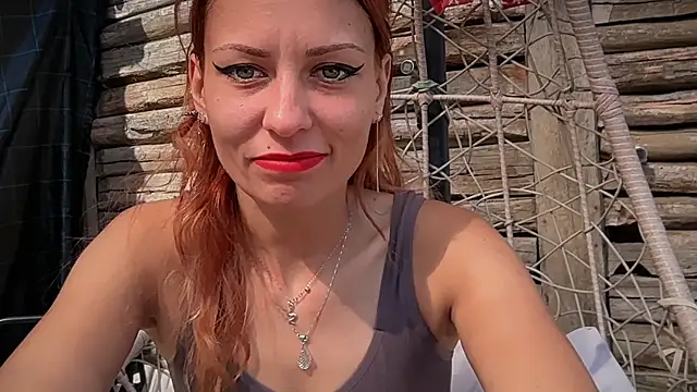 karo123421's Live XXX Chat
