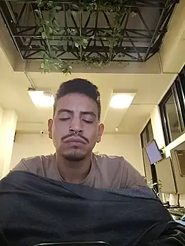 Chat +18 de Juann-cock ao vivo