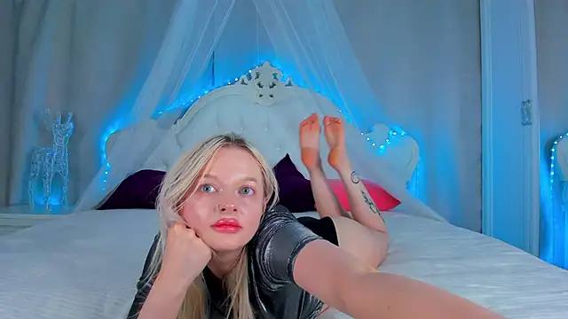 AlessaKiss Adlı Modelin Canlı XXX Sohbeti