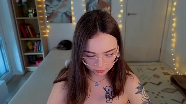 MilenaSaint's Live XXX Chat
