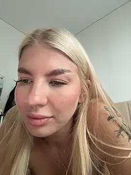 NewLale Adlı Modelin Canlı XXX Sohbeti