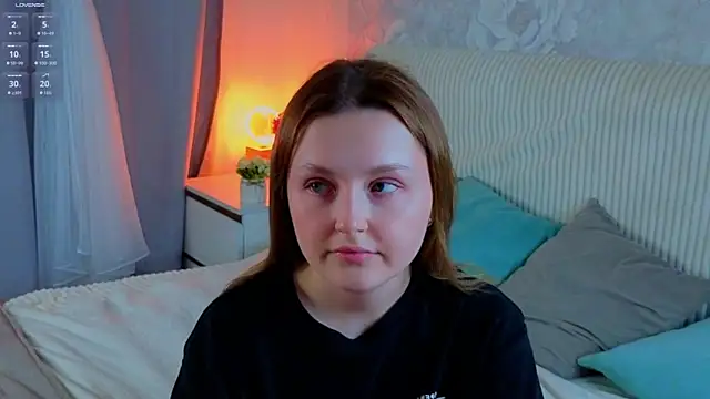 LorriMonz – Naživo XXX chat
