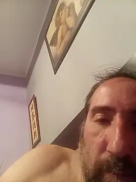 tioenbolas78 Show in webcam